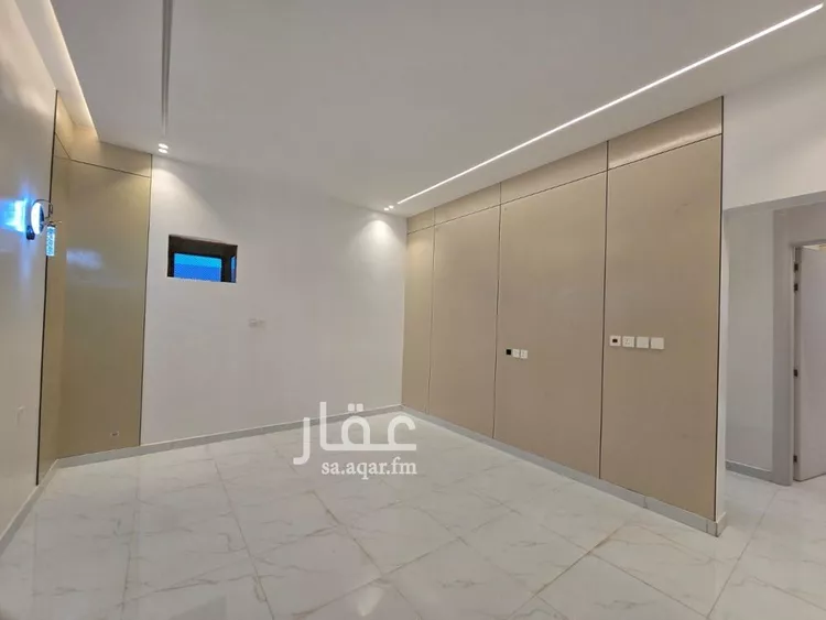 شقة للبيع في شارع ابو جعفر المنصور, حي السويس 1, مدينة جازان, منطقة جازان 6