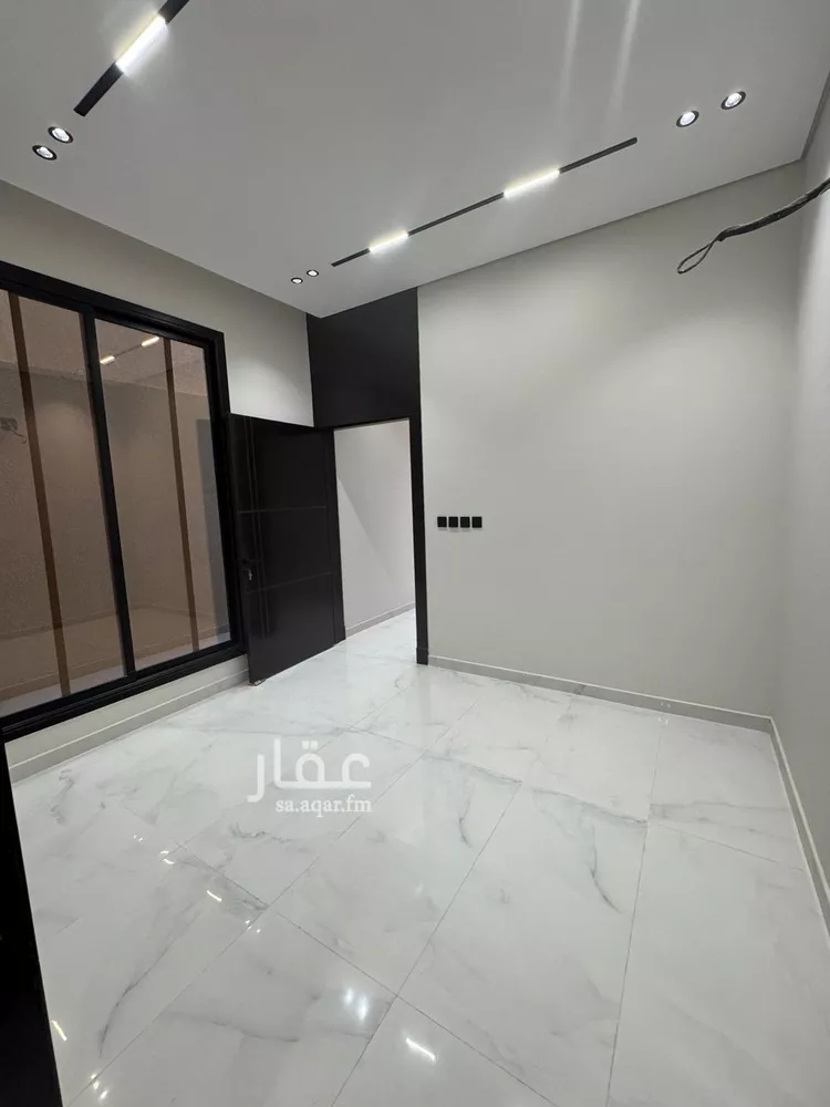 دور للبيع في شارع السيل, حي الجنادرية, مدينة الرياض, منطقة الرياض 1 صورة