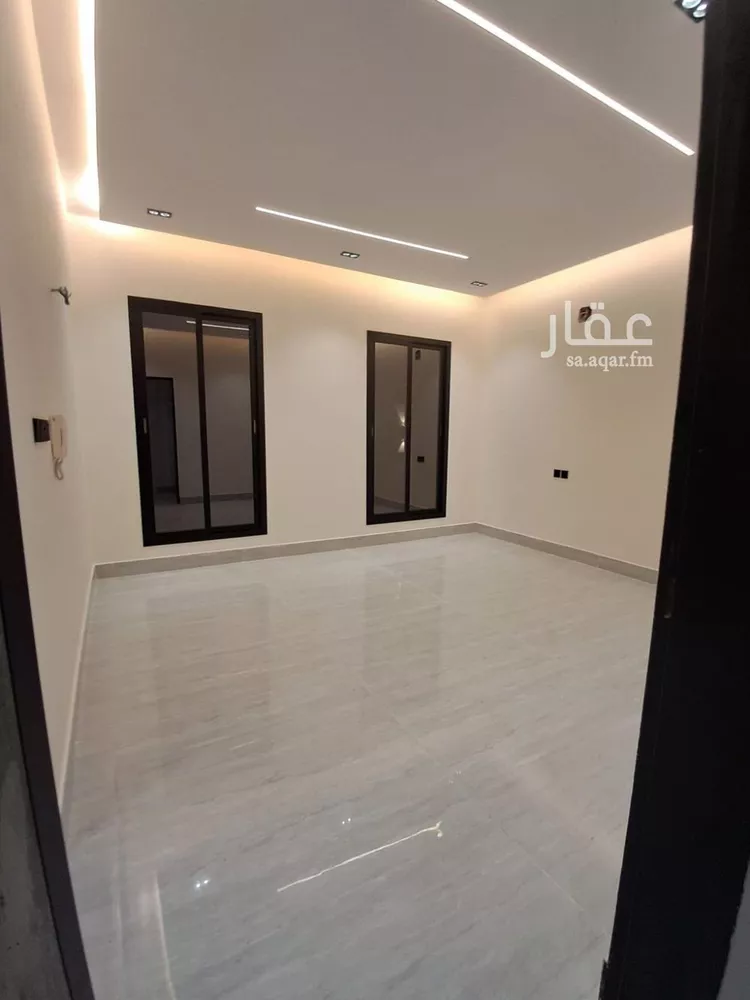 دور للبيع في شارع خريص, حي الندوة, مدينة الرياض, منطقة الرياض صورة 4