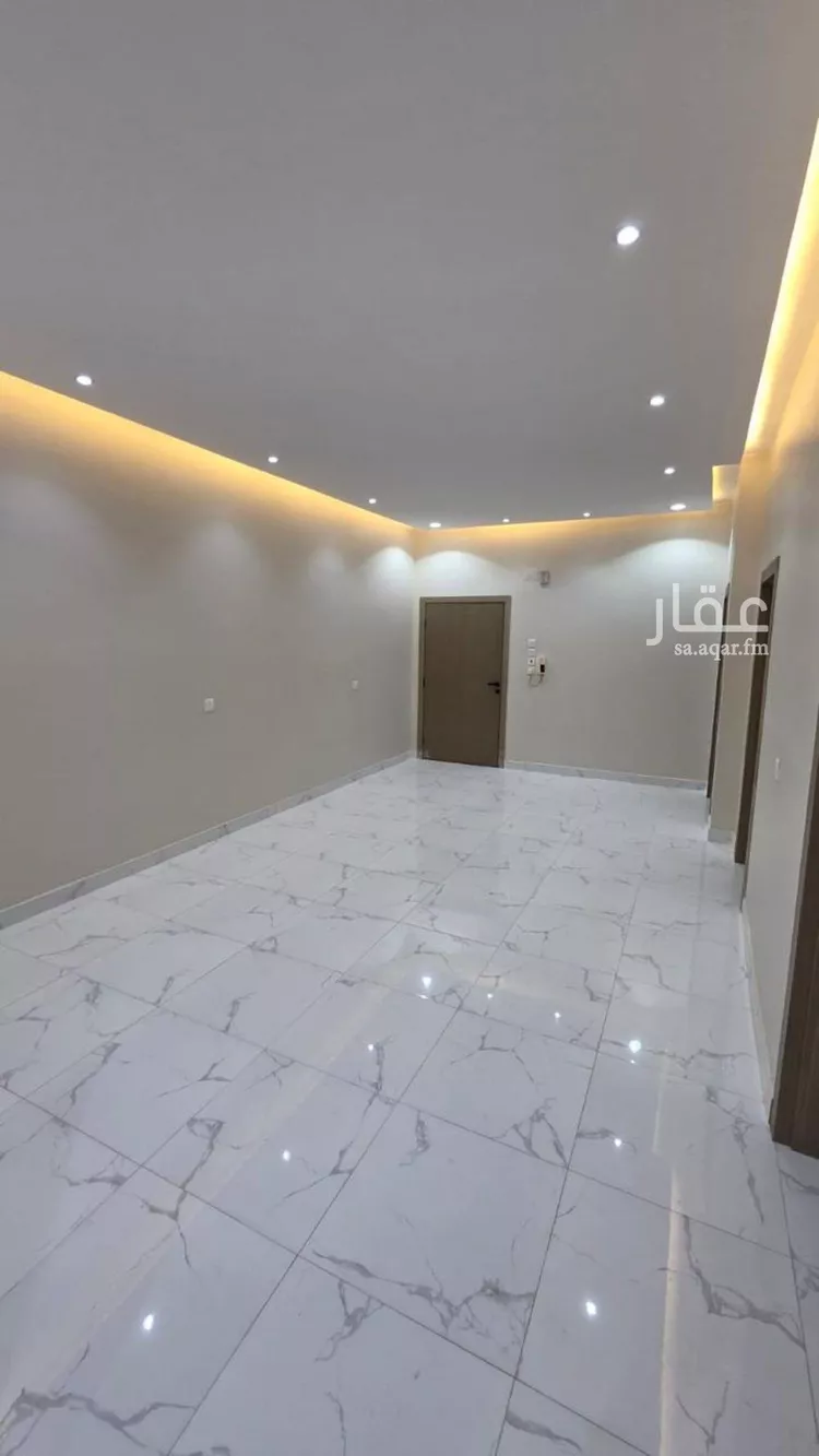 شقة للبيع في شارع 16- شارع عمار بن ياسر, حي الملك فهد, مدينة أبو عريش - أبو عريش, منطقة جازان صورة 3