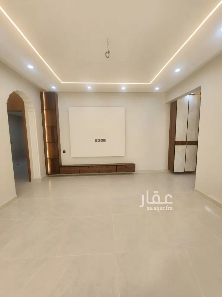شقة للبيع في شارع شارع النماص, حي البوادي, مدينة تبوك, منطقة تبوك