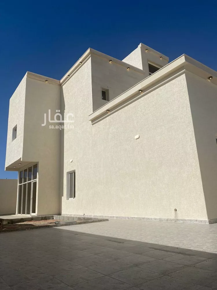 فيلا للبيع في شارع عبداللة الخزارجى, حي الريان, مدينة حفر الباطن, المنطقة الشرقية صورة 4