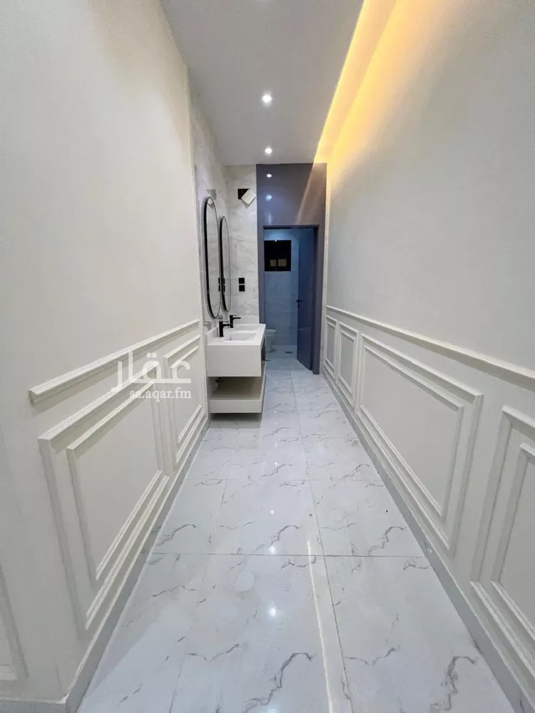 دور للبيع في شارع احمد بن منيع البغوي, حي ضاحية الإسكان, مدينة الطائف, منطقة مكة المكرمة