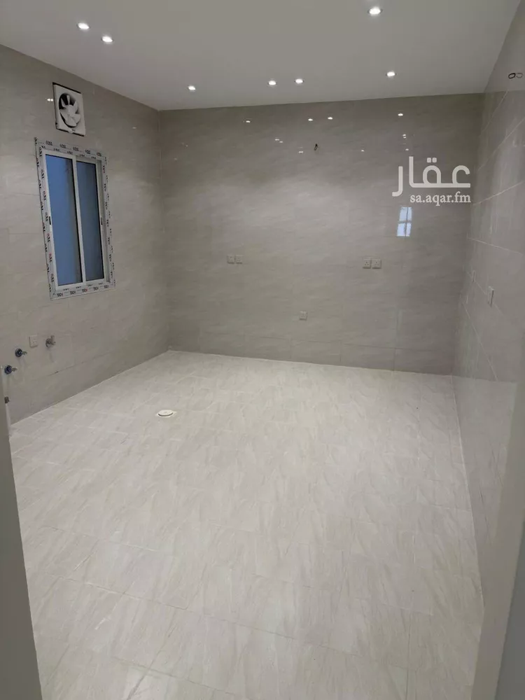 شقة للبيع في شارع السفانيه, حي العقيق, مدينة الطائف, منطقة مكة المكرمة صورة 4