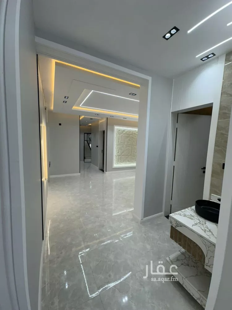 شقة للبيع في شارع طلال بن عبدالعزيز, حي اليرموك, مدينة خميس مشيط, منطقة عسير صورة 5