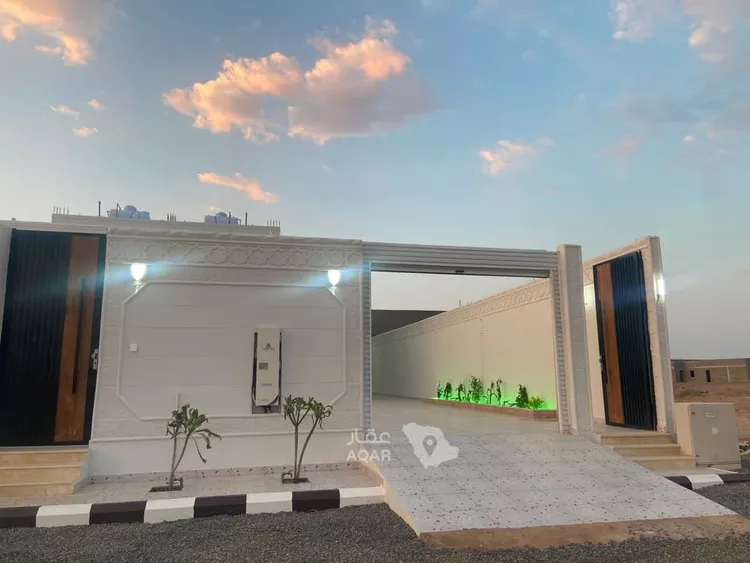 Floor for Sale in Hail Al Badnah