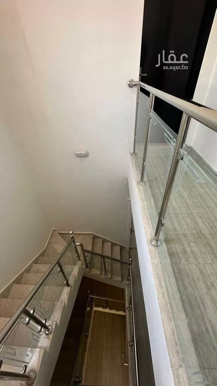 فيلا للبيع في شارع عمر البقاعي, حي المهدية, مدينة الرياض, منطقة الرياض صورة 4