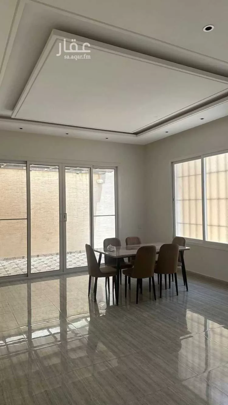 فيلا للبيع في شارع عمر البقاعي, حي المهدية, مدينة الرياض, منطقة الرياض صورة 3