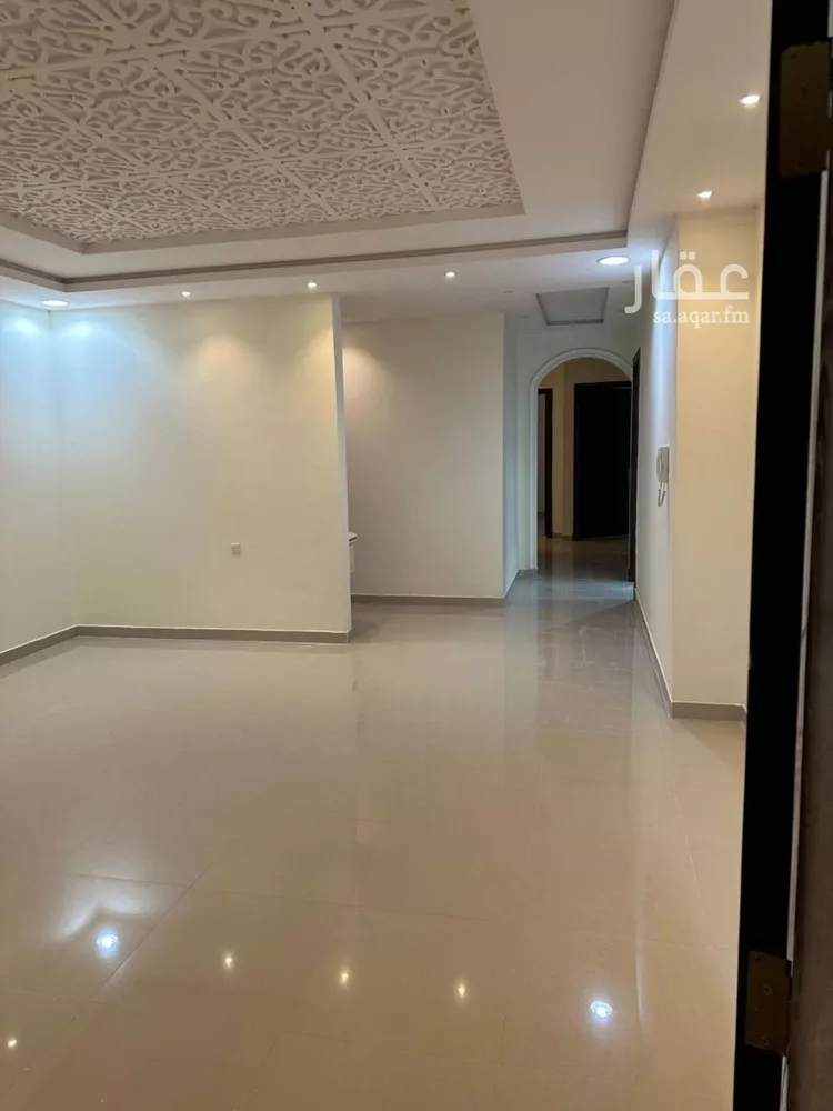 دور للإيجار في شارع شعيراء, حي عكاظ, مدينة الرياض, منطقة الرياض صورة 3
