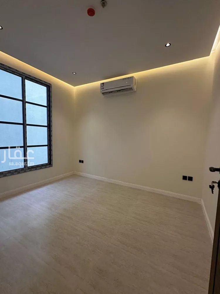 شقة للبيع في شارع حسين بن إبراهيم المالكي, حي السعادة, مدينة الرياض, منطقة الرياض 12