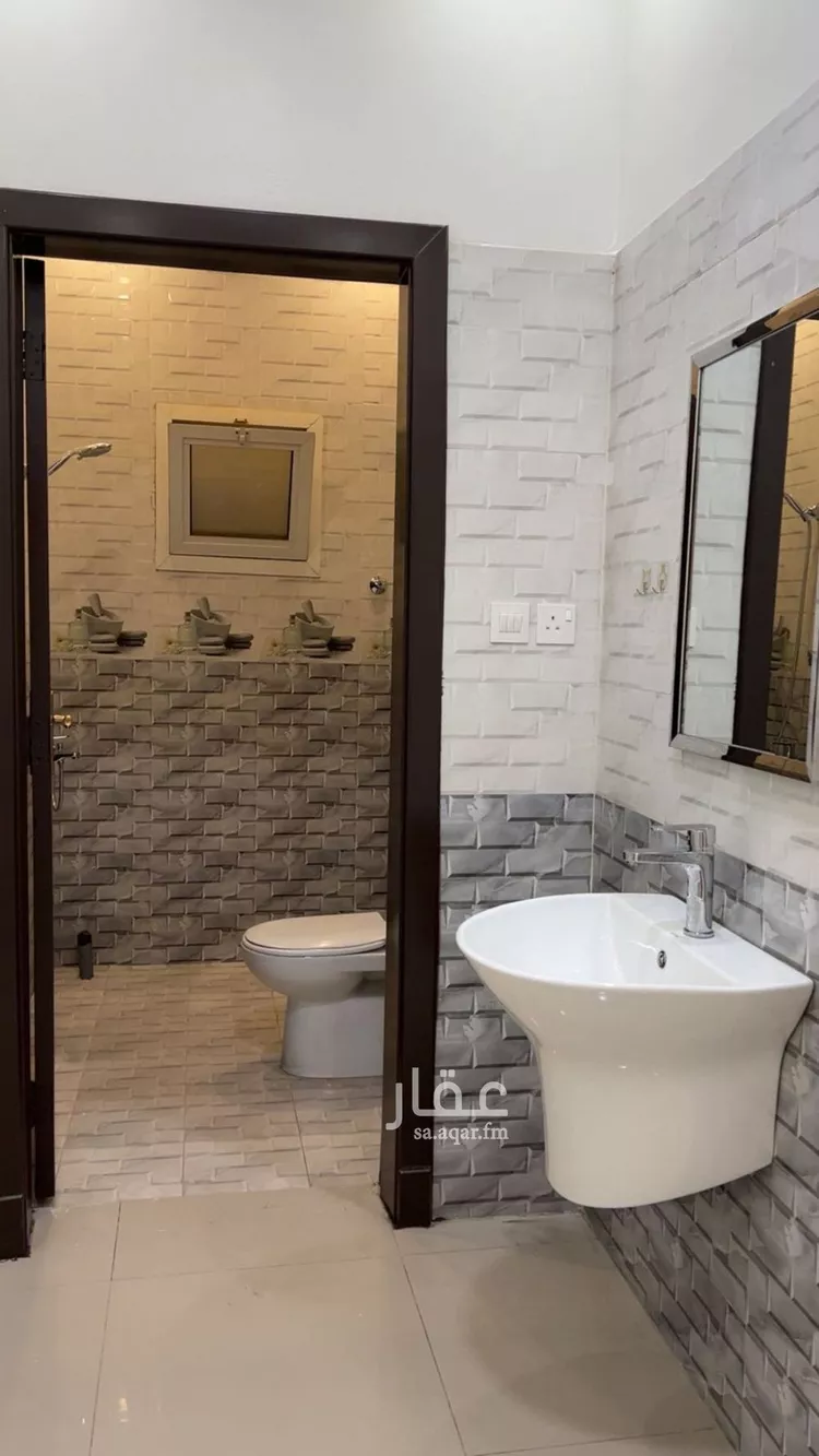 شقة للإيجار في شارع أحمد بن محمد البصري, حي العارض, مدينة الرياض, منطقة الرياض صورة 3