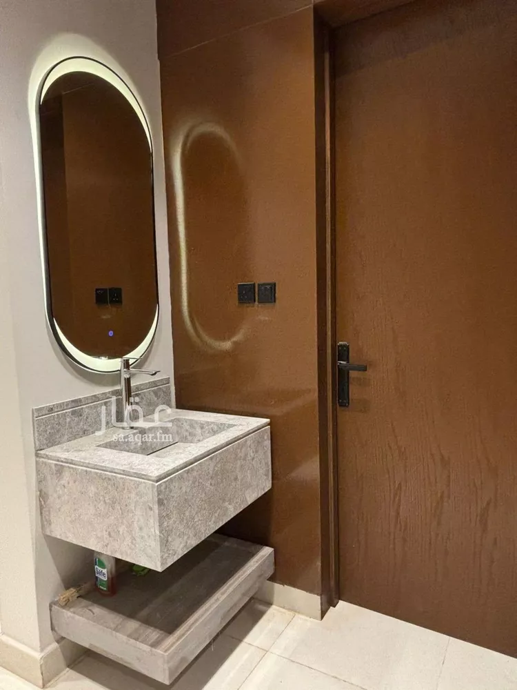 Floor for Rent in Riyadh Al Yarmouk صورة 3
