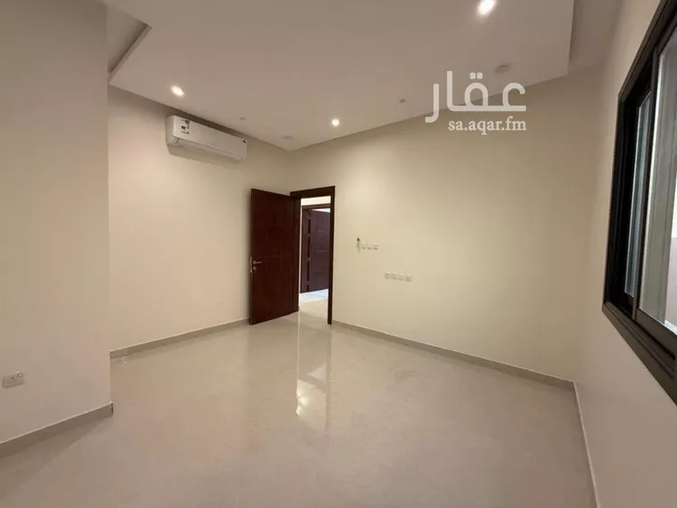 Floor for Rent in Riyadh Al Wadi