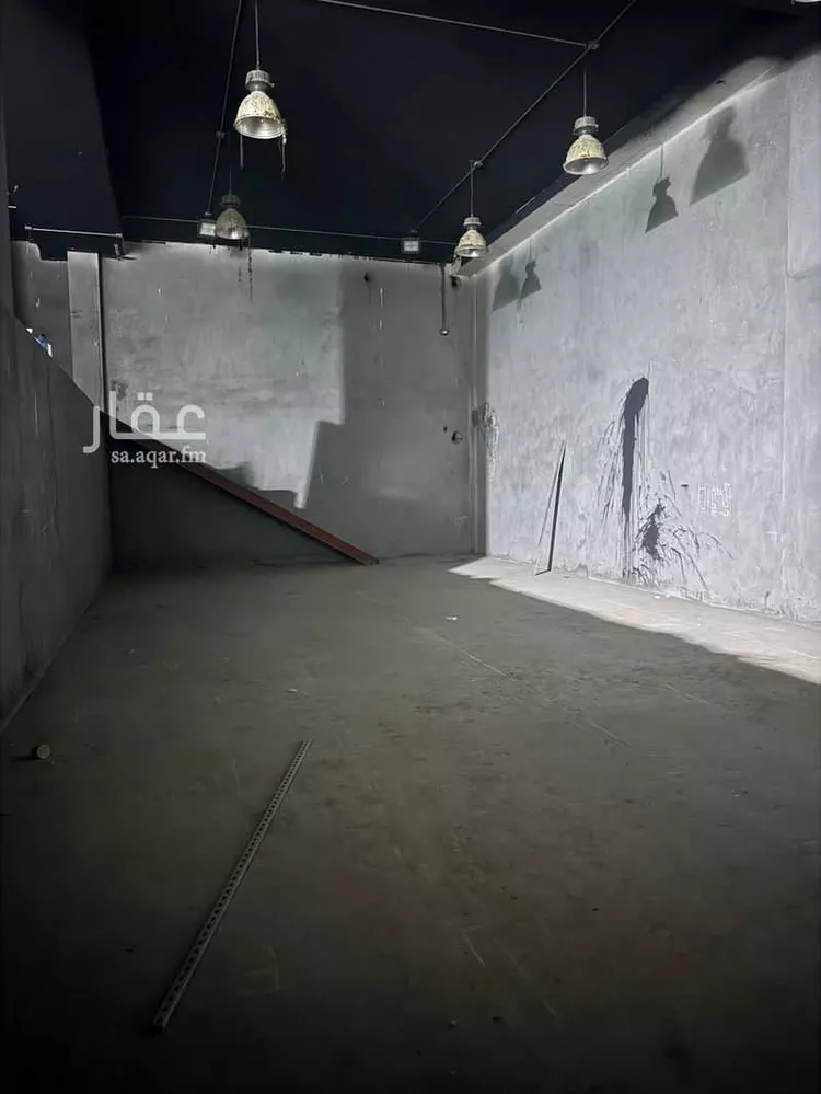 مستودع للإيجار في شارع طريق الخليج, حي الشاطئ الشرقي, مدينة الدمام, المنطقة الشرقية 1 صورة