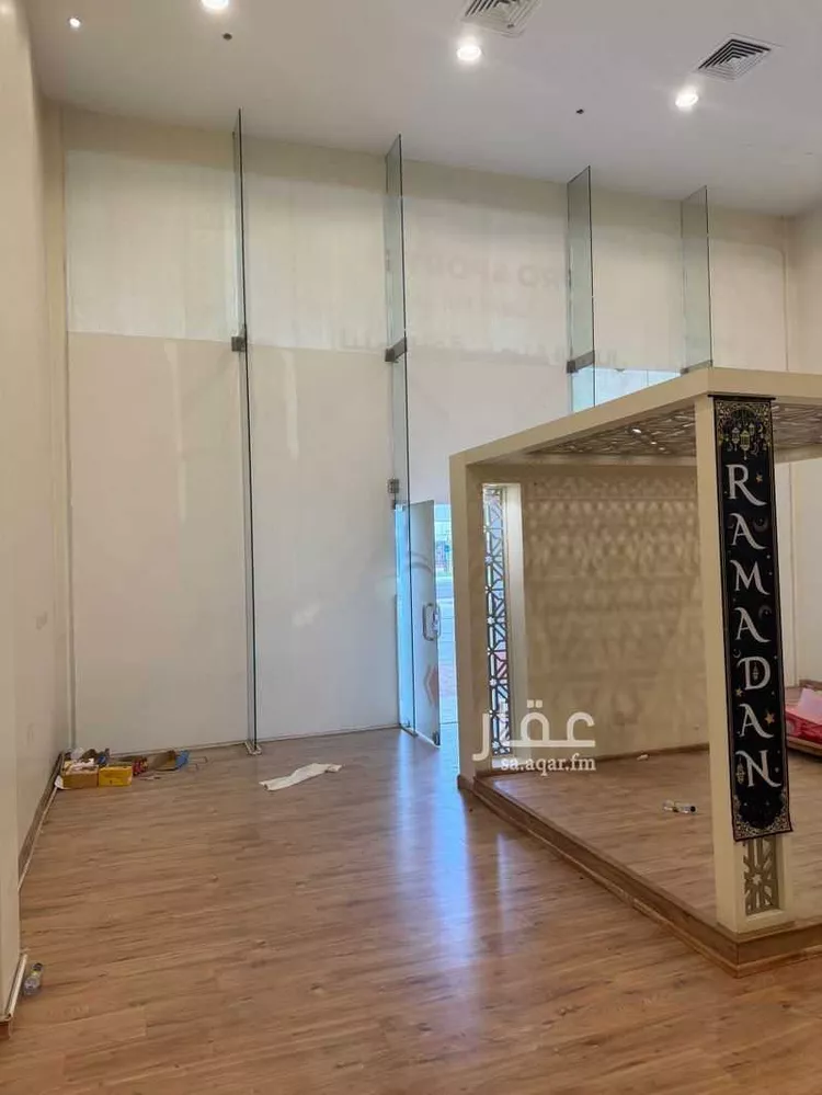محل للإيجار في شارع طريق الخليج, حي الشاطئ الشرقي, مدينة الدمام, المنطقة الشرقية 12