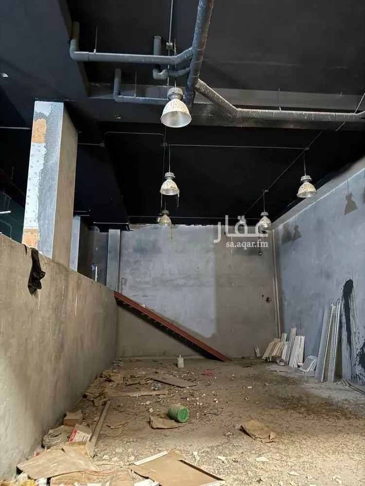 مستودع للإيجار في الدمام ، حي الشاطئ الشرقي ، الدمام