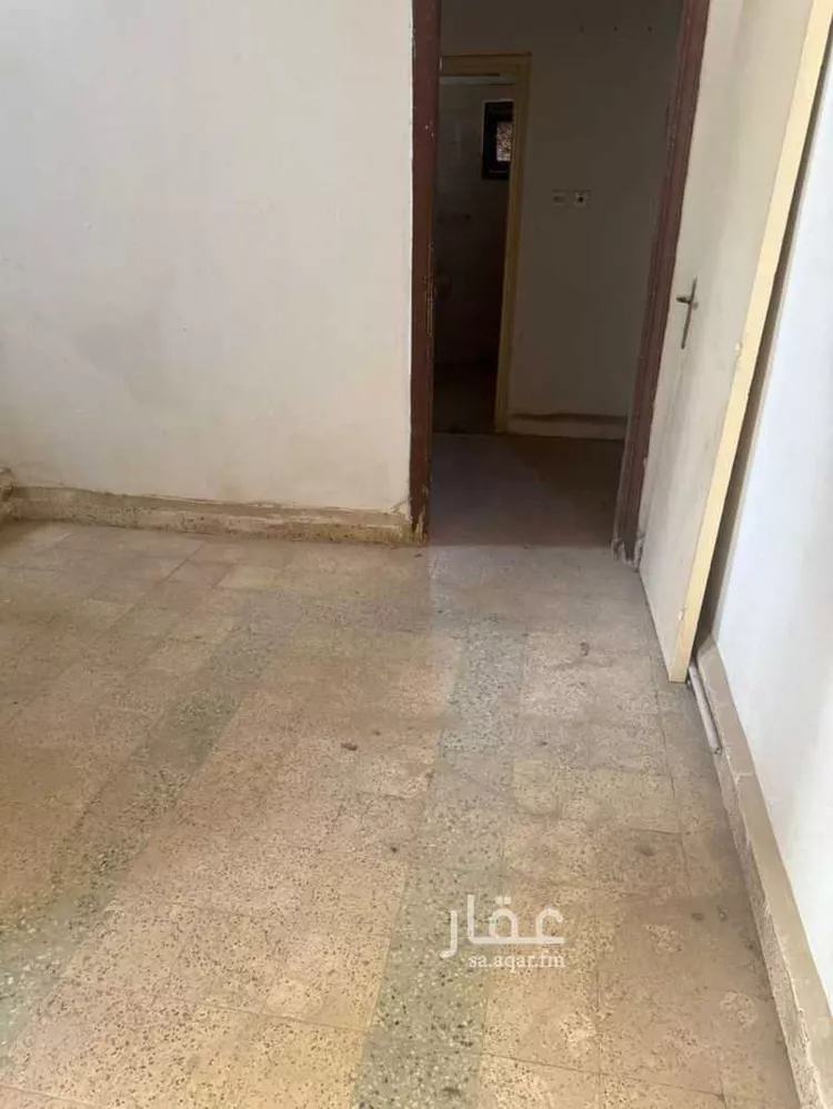 فيلا للإيجار في شارع الفاسي, حي الضباط, مدينة الرياض, منطقة الرياض