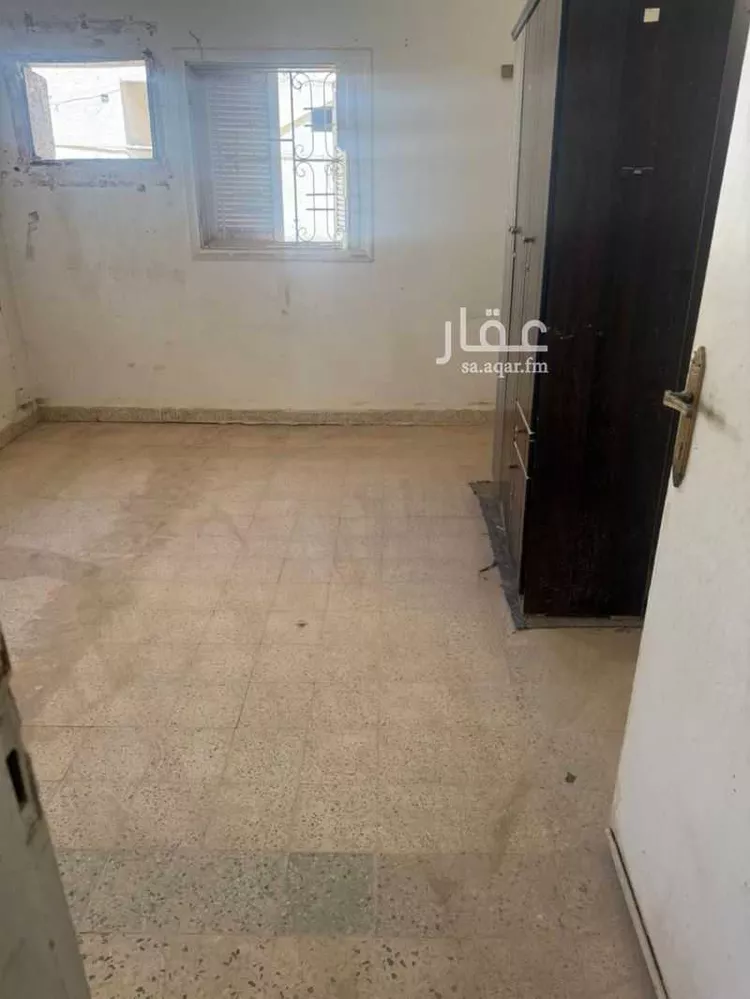 فيلا للإيجار في شارع الفاسي, حي الضباط, مدينة الرياض, منطقة الرياض صورة 3