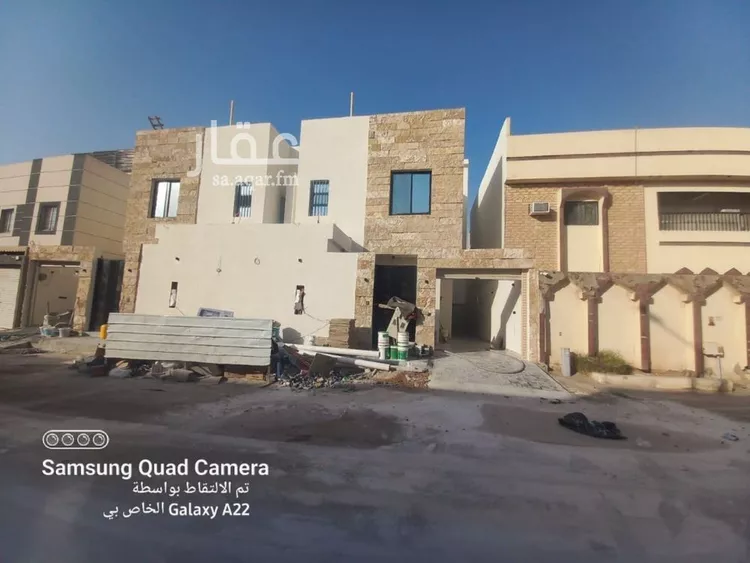 فيلا للبيع في شارع المغيرة بن عياش, حي العريجاء الأوسط, مدينة الرياض, منطقة الرياض