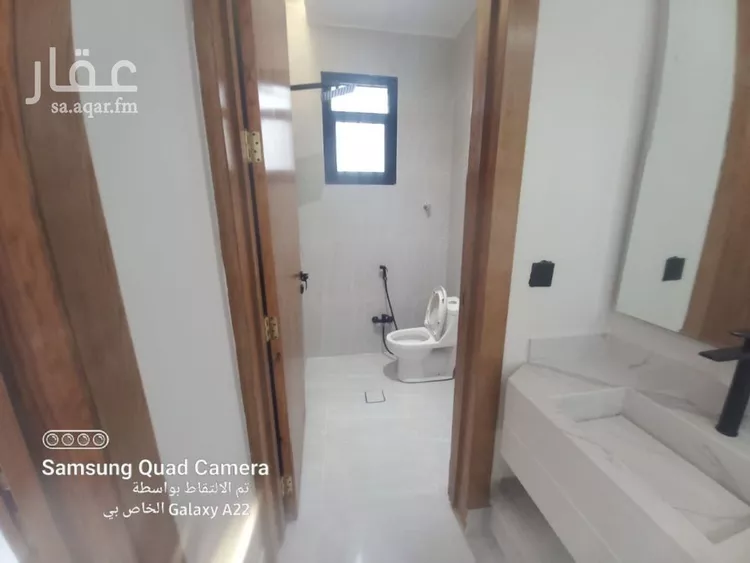فيلا للبيع في شارع المغيرة بن عياش, حي العريجاء الأوسط, مدينة الرياض, منطقة الرياض صورة 4