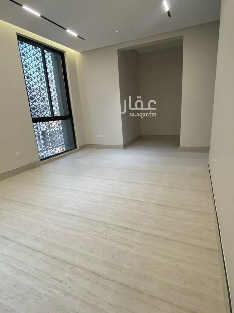 فيلا للبيع في شارع عبدالله النحوي, حي المهدية, مدينة الرياض, منطقة الرياض صورة 5