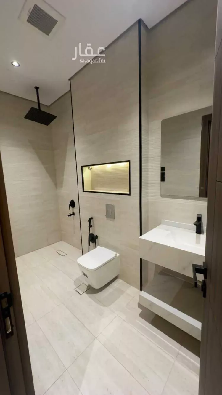 فيلا للبيع في شارع إسحاق أبي سليمان الدهلوي, حي الخير, مدينة الرياض, منطقة الرياض صورة 3