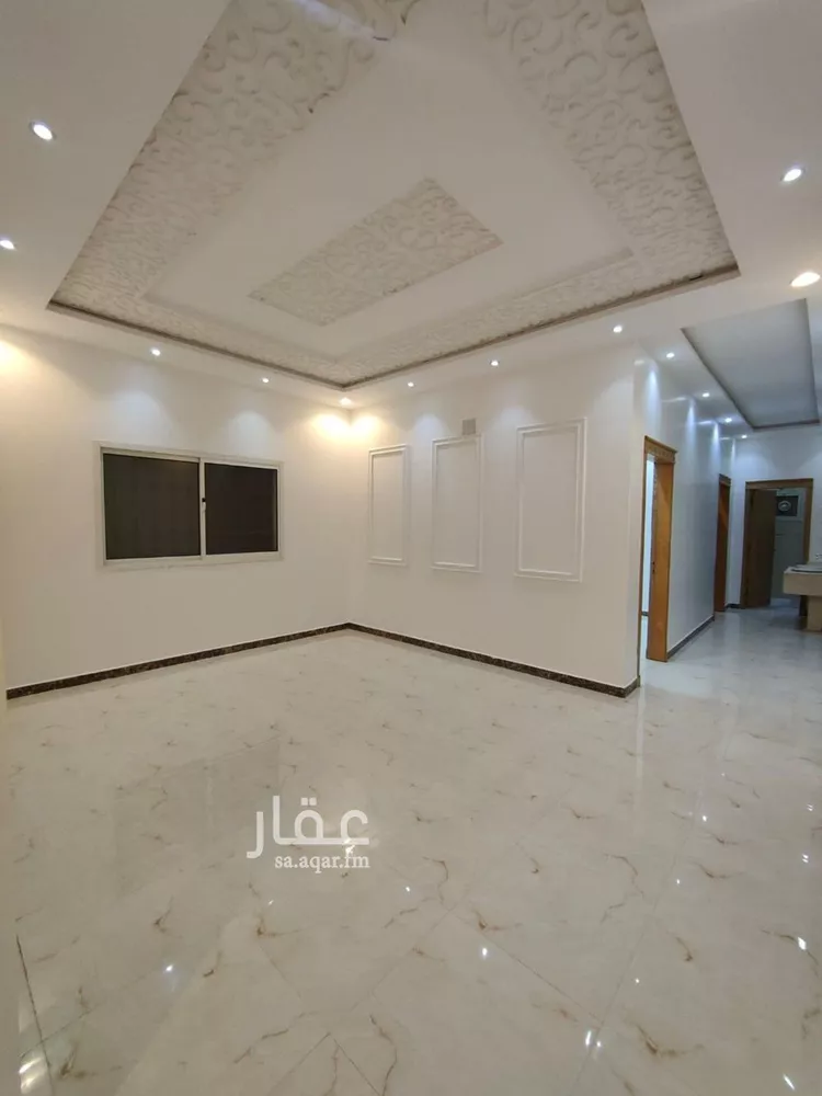 فيلا للبيع في شارع احمد بن سعد الاصبهاني, حي الرمال, مدينة الرياض, منطقة الرياض صورة 5