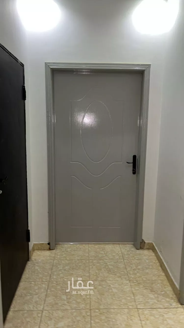 شقة للإيجار في شارع أحمد بن عبدالله الصنعاني, حي الرمال, مدينة الرياض, منطقة الرياض صورة 5
