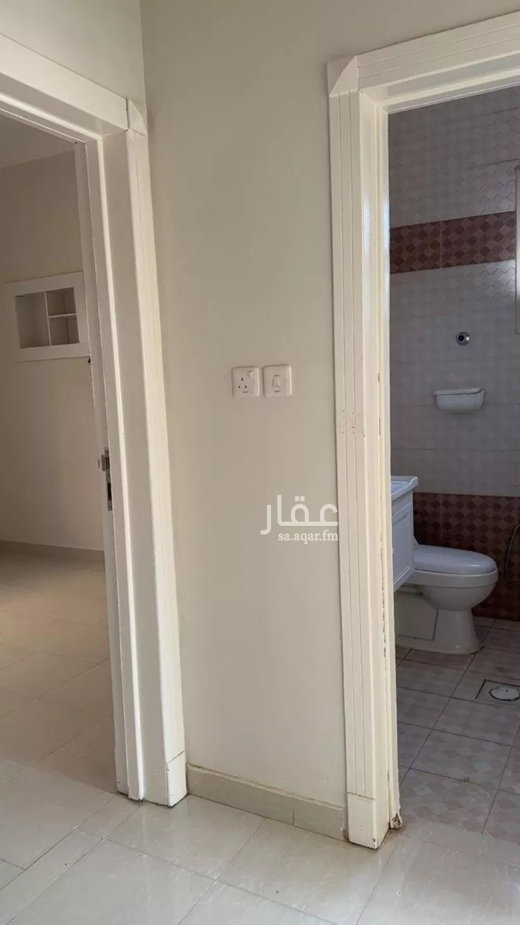 شقة للإيجار في شارع الجميل ابن حاتم, حي ظهرة لبن, مدينة الرياض, منطقة الرياض صورة 2