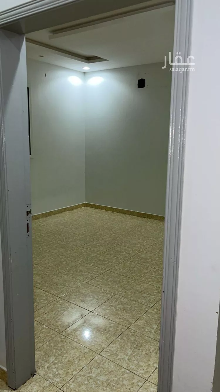 شقة للإيجار في شارع أحمد بن عبدالله الصنعاني, حي الرمال, مدينة الرياض, منطقة الرياض صورة 4