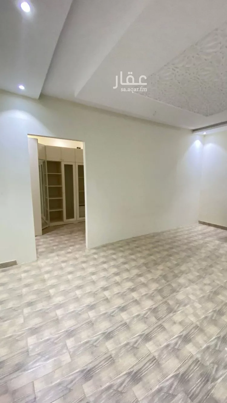 فيلا للبيع في شارع أبي القاسم الأنصاري, حي طويق, مدينة الرياض, منطقة الرياض 15