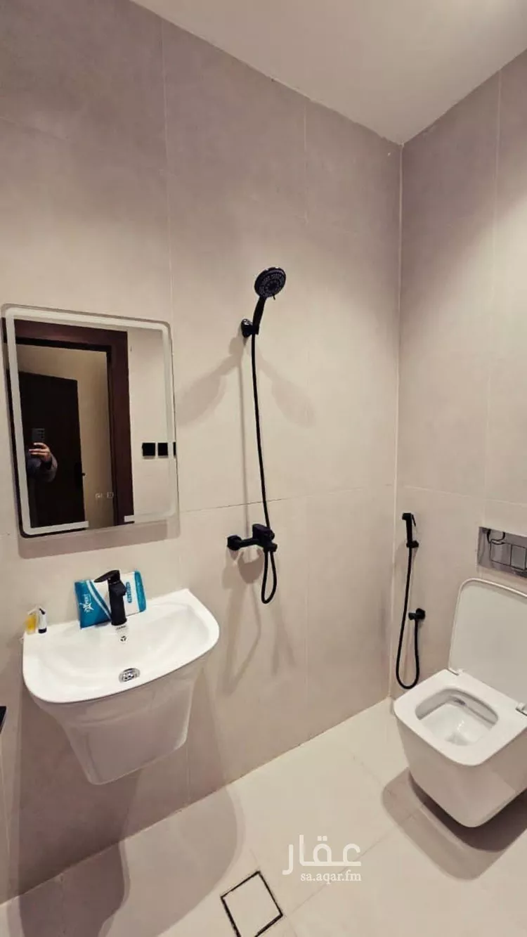 شقة للإيجار في شارع الامير محمد ابن سعد ابن عبدالعزيز, حي العقيق, مدينة الرياض, منطقة الرياض صورة 3