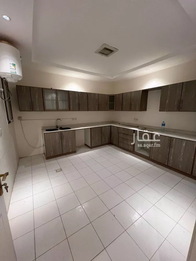 شقة للإيجار في شارع رقم 353, حي الملقا, مدينة الرياض, منطقة الرياض