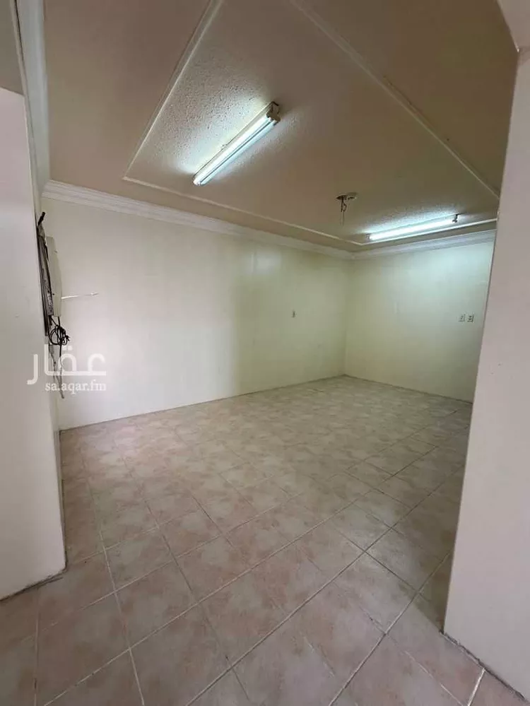 شقة للإيجار في شارع شارع الأمير مشهور بن عبد العزيز, حي المرقاب, مدينة الاحساء, المنطقة الشرقية صورة 4