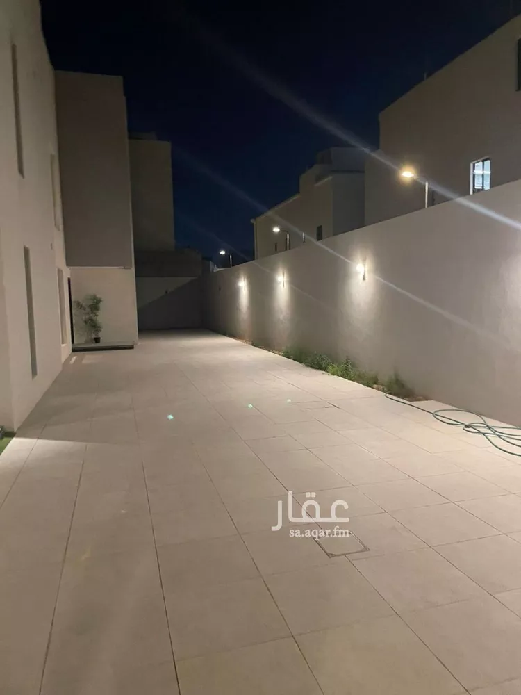 فيلا للإيجار في شارع رفاعة بن عرادة, حي عكاظ, مدينة الرياض, منطقة الرياض صورة 2