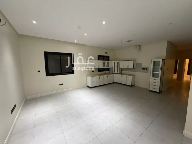 شقة للإيجار في شارع الفخر الأصبهاني, حي السعادة, مدينة الرياض, منطقة الرياض