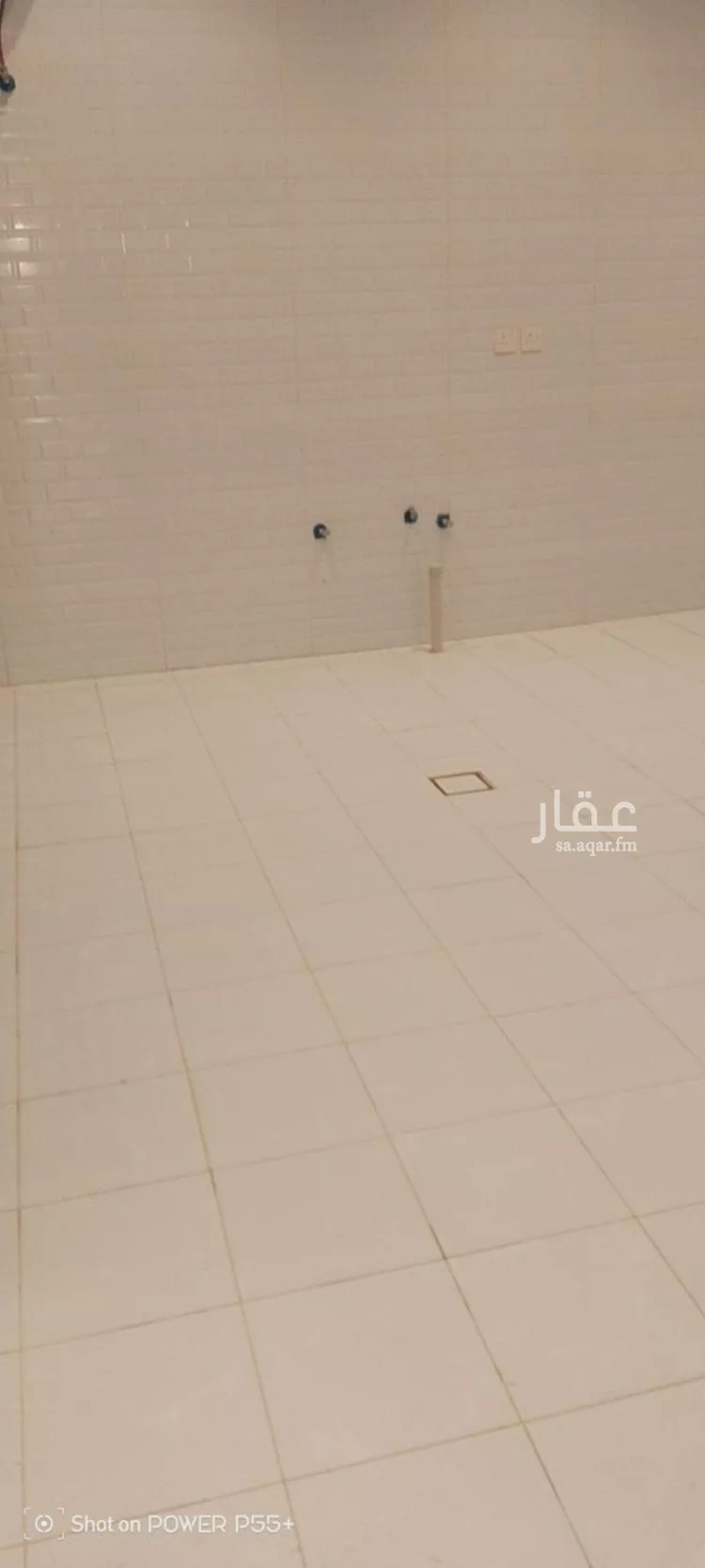 Floor for Rent in Riyadh Al Janadriyah صورة 4