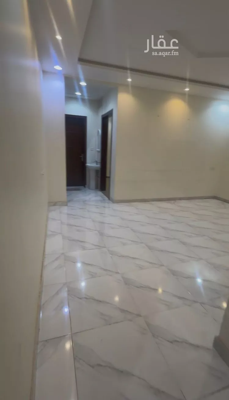 شقة للإيجار في شارع الفخر الأصبهاني, حي السعادة, مدينة الرياض, منطقة الرياض صورة 2