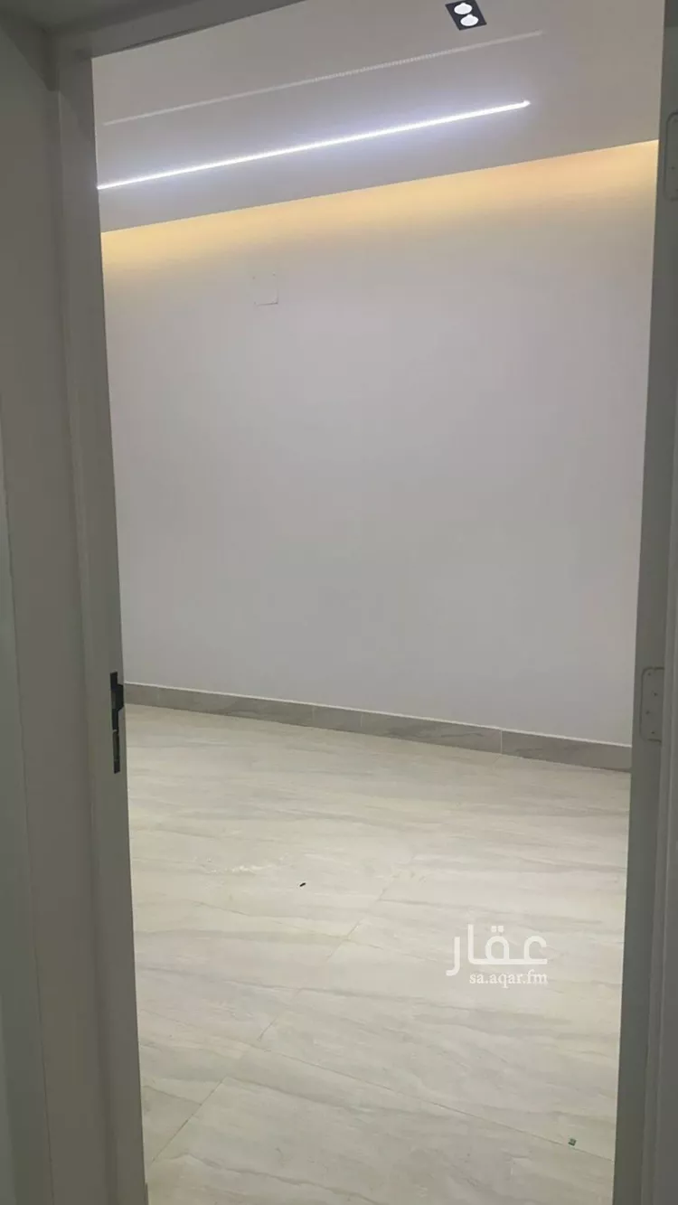 دور للإيجار في شارع أبي أحمد البناء, حي عكاظ, مدينة الرياض, منطقة الرياض صورة 5