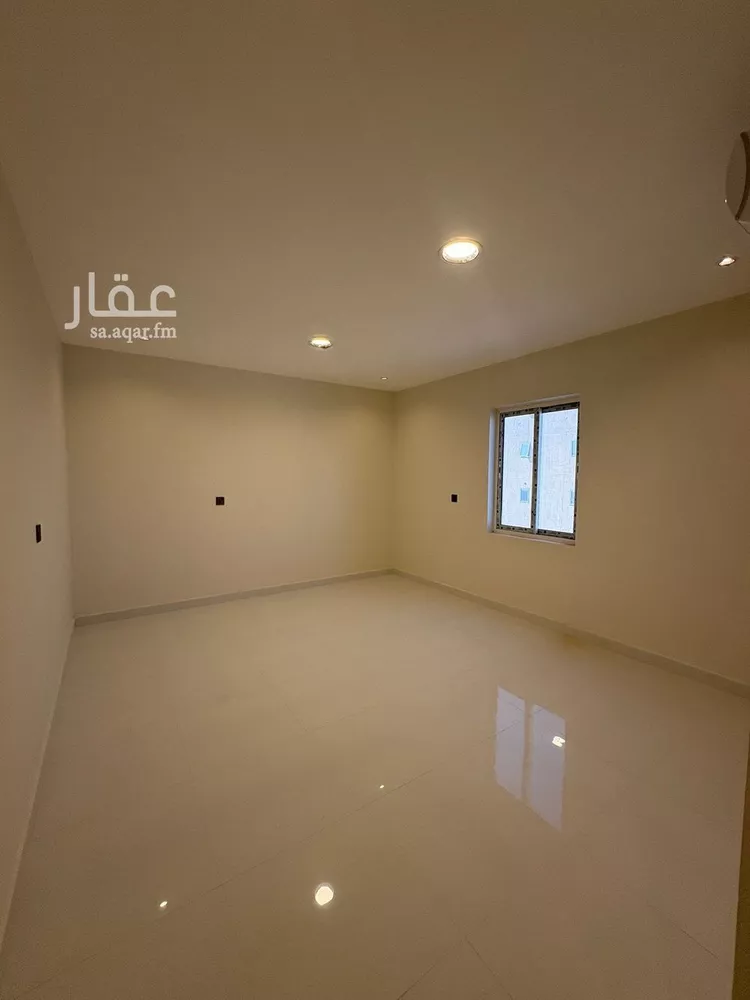 شقة للإيجار في شارع ابن فاضل, حي الحزام الذهبي, مدينة الاحساء, المنطقة الشرقية