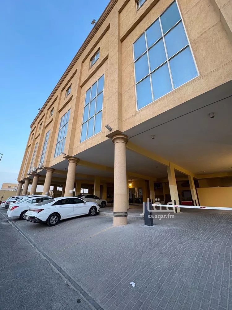 مكتب تجاري للإيجار في شارع طريق عين نجم, حي السلام الأول, مدينة الاحساء, المنطقة الشرقية صورة 2