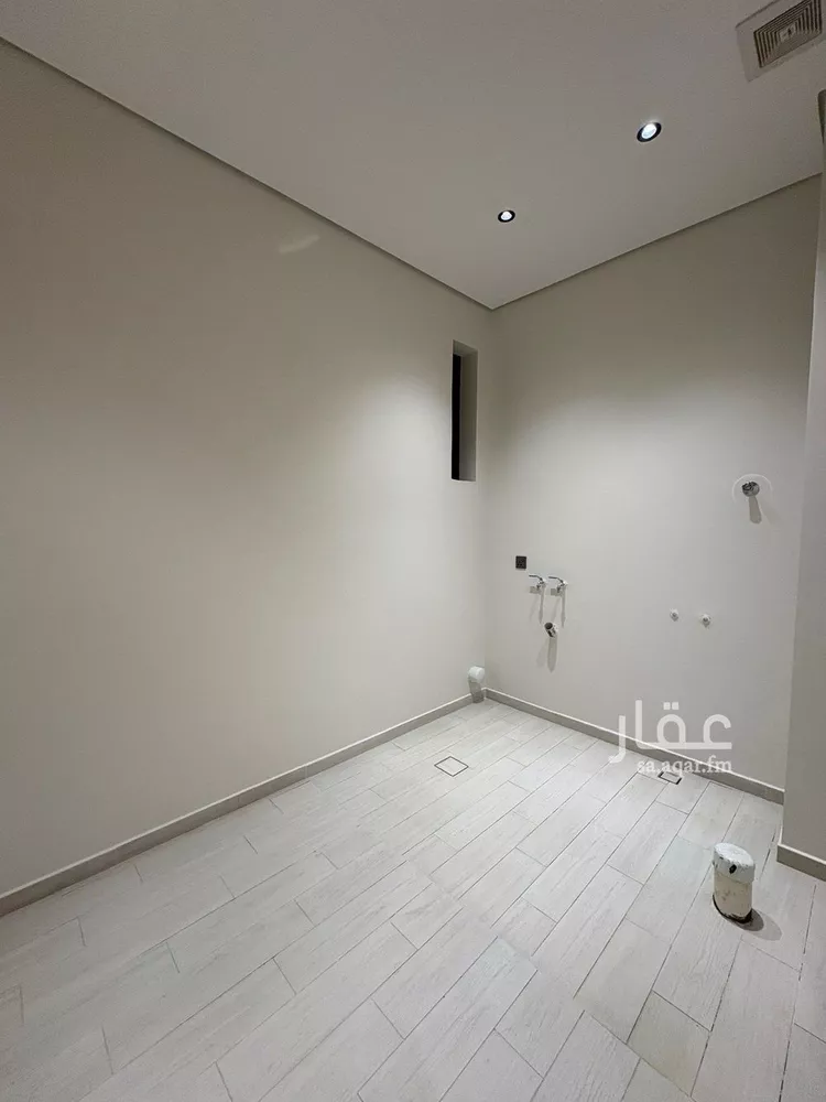 شقة للإيجار في شارع ابن حبيب, حي الحزام الذهبي, مدينة الاحساء, المنطقة الشرقية صورة 5