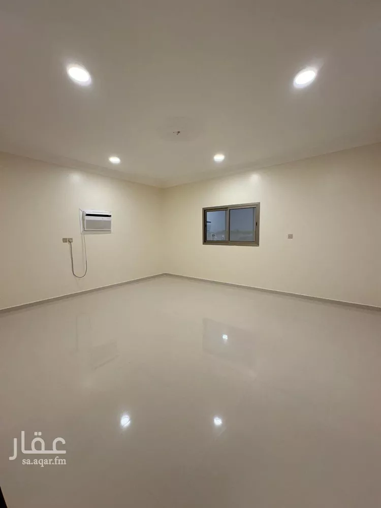 شقة للإيجار في شارع عبيد الله بن ابي يزيد, حي محاسن الأول, مدينة الاحساء, المنطقة الشرقية