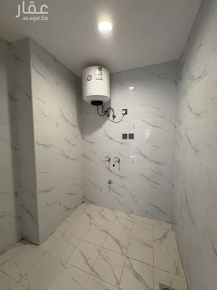 شقة للإيجار في شارع ابن فاضل, حي الحزام الذهبي, مدينة الاحساء, المنطقة الشرقية صورة 5