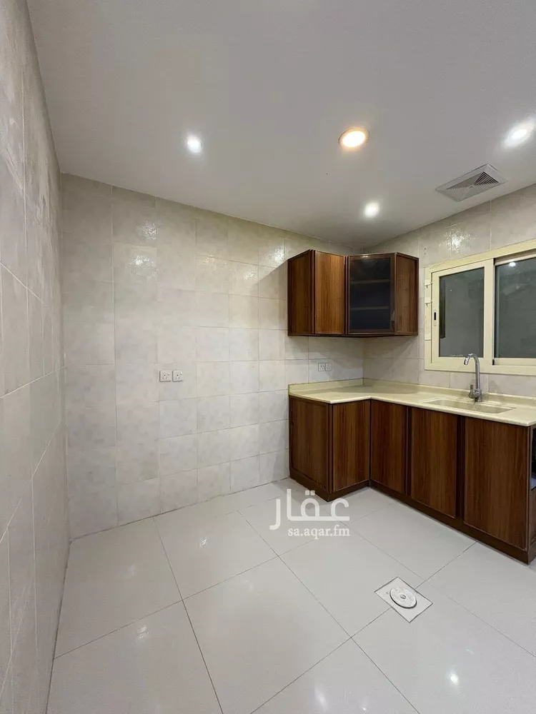 شقة للإيجار في شارع عبيد الله بن ابي يزيد, حي محاسن الأول, مدينة الاحساء, المنطقة الشرقية صورة 4