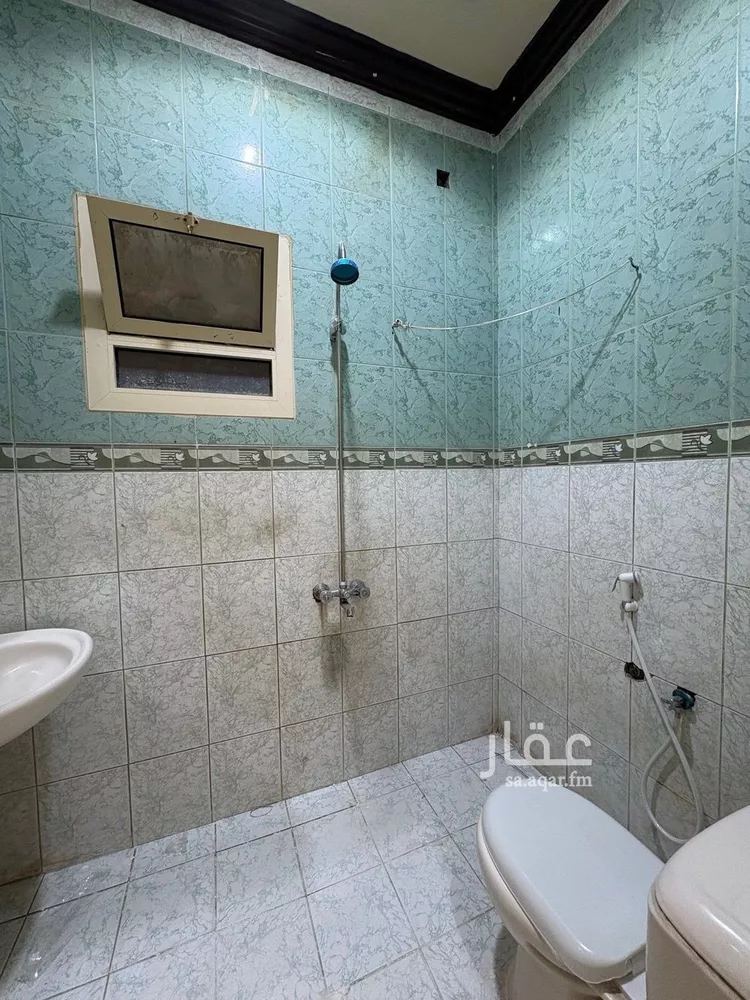 شقة للإيجار في شارع ام المؤمنين زينب بنت خزيمة, حي الحزام الذهبي, مدينة الاحساء, المنطقة الشرقية صورة 2