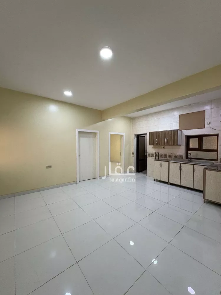 شقة للإيجار في شارع المهجر, حي الحزام الذهبي, مدينة الاحساء, المنطقة الشرقية صورة 4