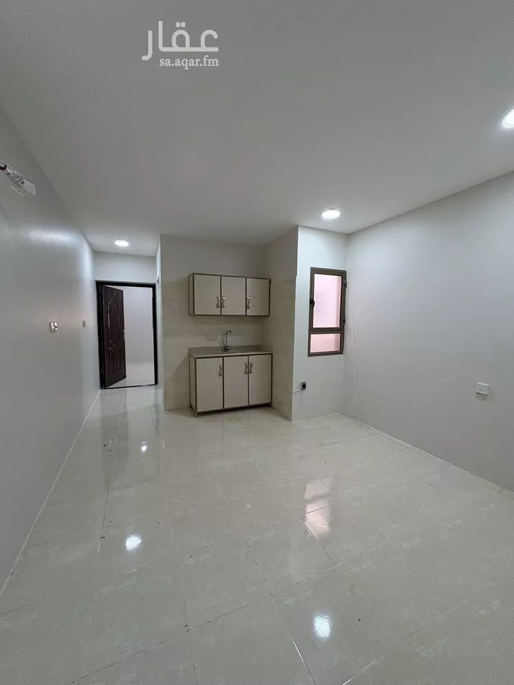 شقة للإيجار في شارع الامير حمود بن عبدالعزيز, حي عين نجم, مدينة الاحساء, المنطقة الشرقية صورة 3