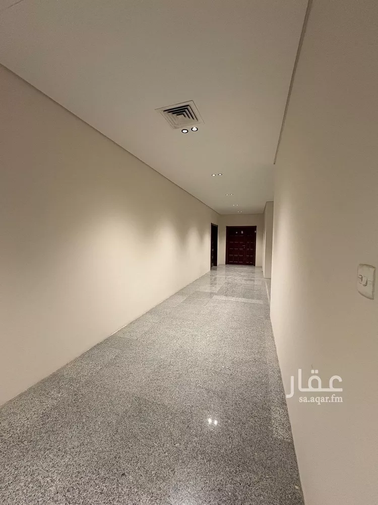 مكتب تجاري للإيجار في شارع طريق عين نجم, حي السلام الأول, مدينة الاحساء, المنطقة الشرقية صورة 4