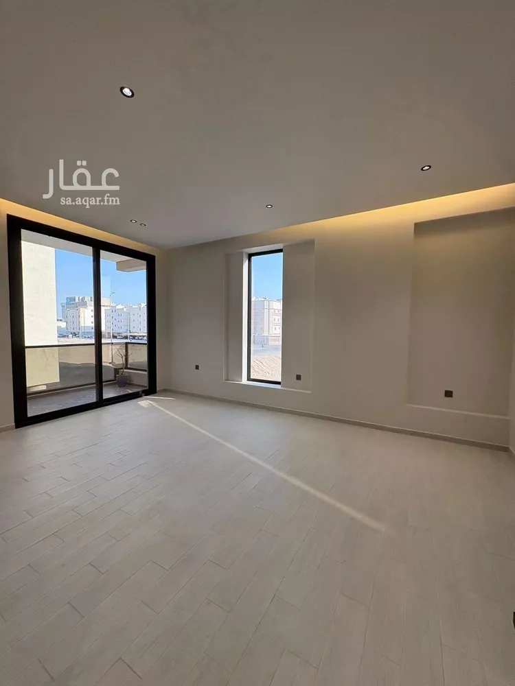 شقة للبيع في شارع ابن حبيب, حي الحزام الذهبي, مدينة الاحساء, المنطقة الشرقية صورة 2